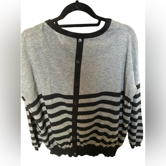 Foreign exchange top - Picture 3 of 3